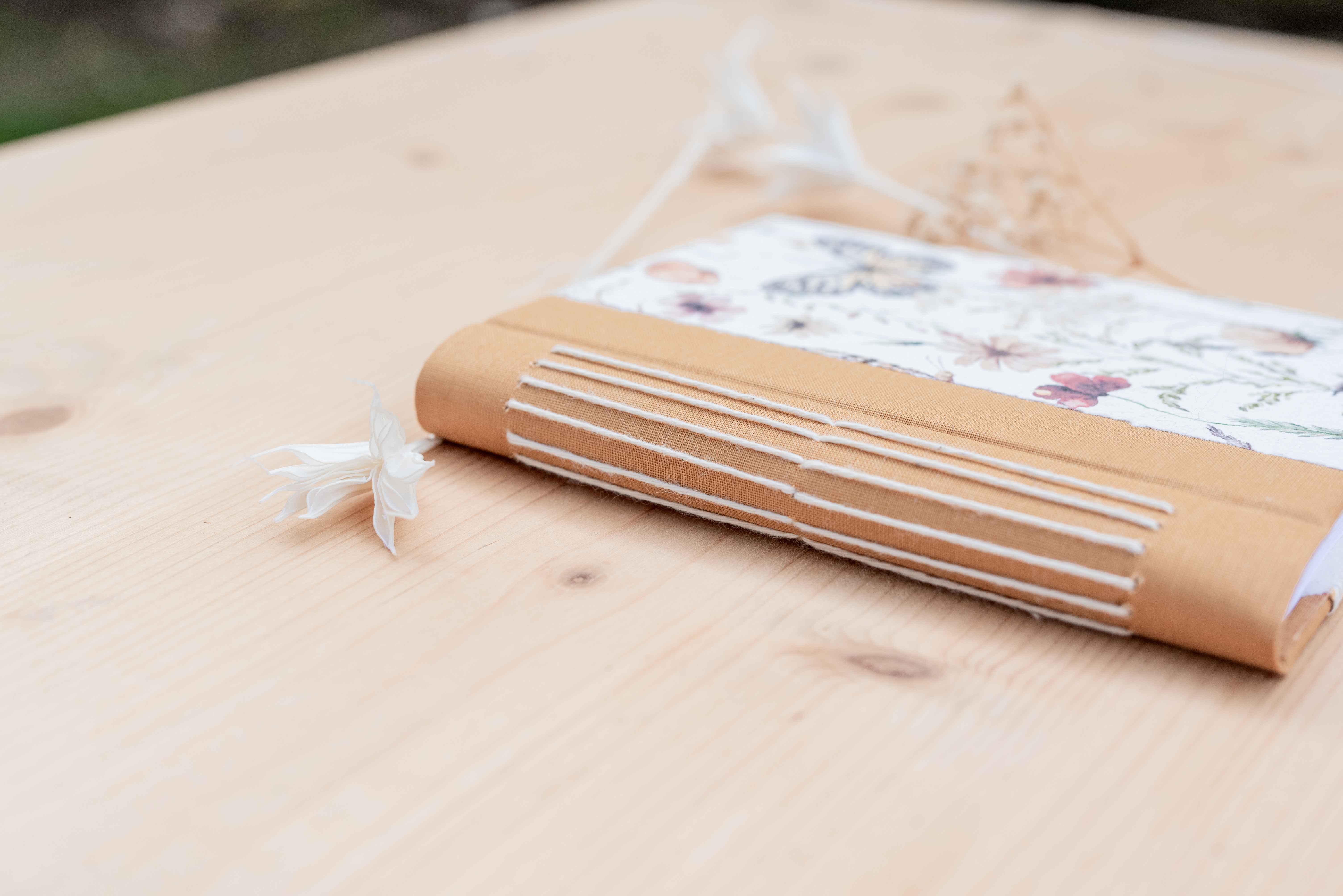 Diario rilegato a mano