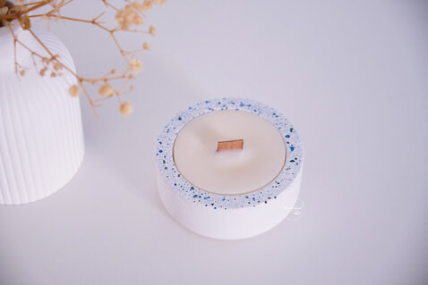 Candela ricaricabile