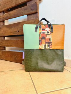 Maxi Backpack bioleather